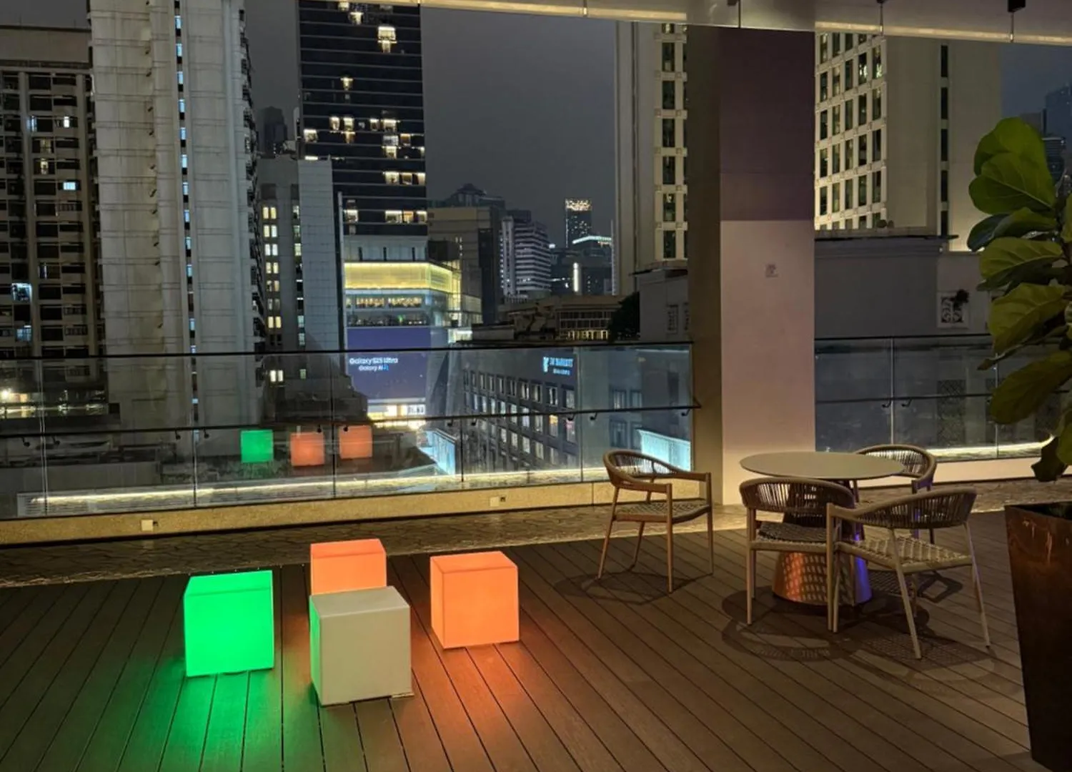 Residensi Akson Bukit Bintang Axon Nearby Pavilion Trx Kuala Lumpur Aparthotel