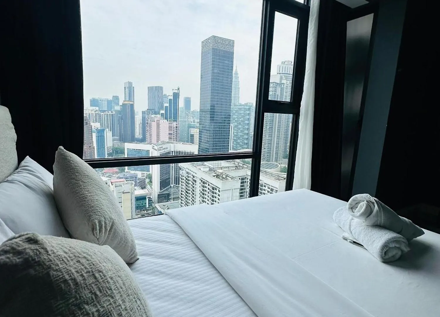 Residensi Akson Bukit Bintang Axon Nearby Pavilion Trx Kuala Lumpur
