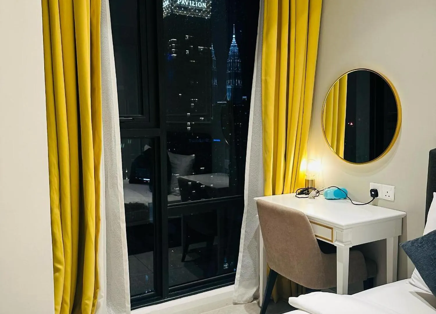 Residensi Akson Bukit Bintang Axon Nearby Pavilion Trx Kuala Lumpur