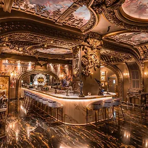 5* Aparthotel Arte By Thomas Chan